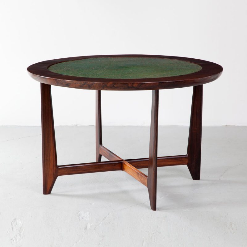 Round game table in jacaranda with reversible green felt top.