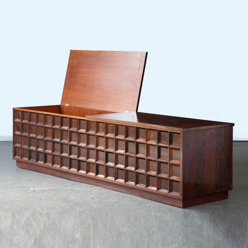 Rectangular storage chest in jacaranda